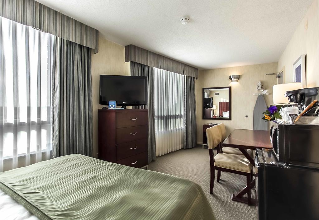 Embassy By Hilton Montreal Airport Pointe-Claire
