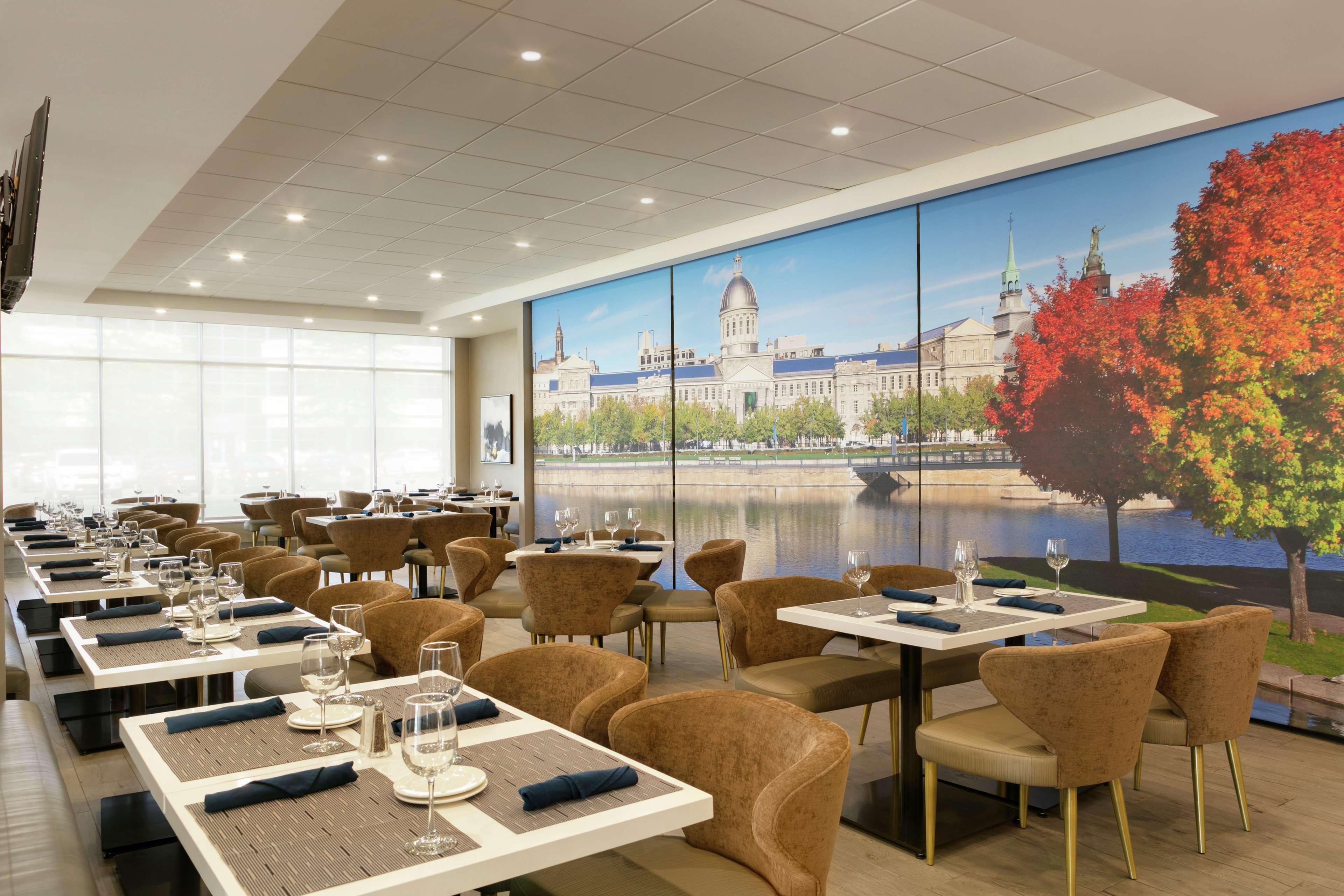 Embassy By Hilton Montreal Airport Hotel Pointe-Claire